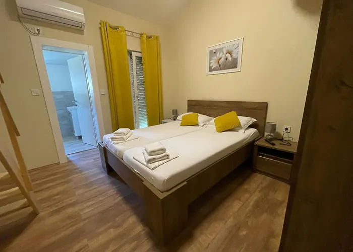 Samson Bed & Breakfast Marina