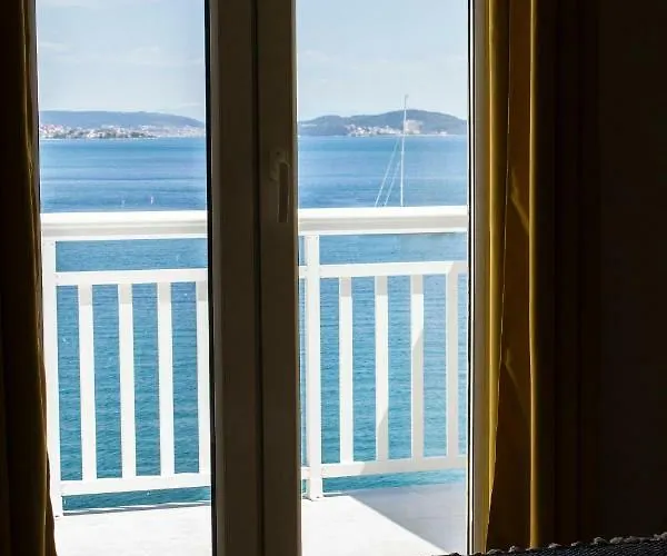 Samson Bed & Breakfast Marina