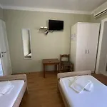 Samson Bed & Breakfast 3*