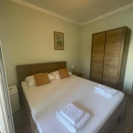 Oda ve Kahvaltı Samson Marina