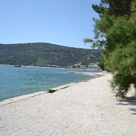 Samson Marina